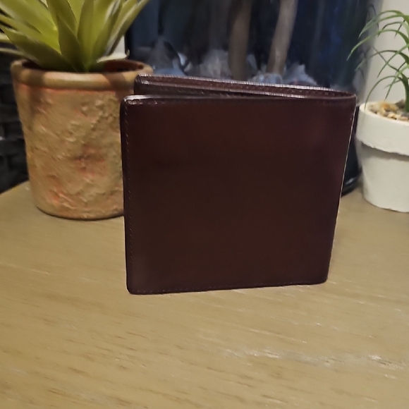 Coach  Men's Brown Leather Wallet - Picture 3 of 10